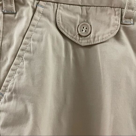 Cinnamon Girl ~ light khaki Bermuda Shorts ~ size 4 - Picture 6 of 6